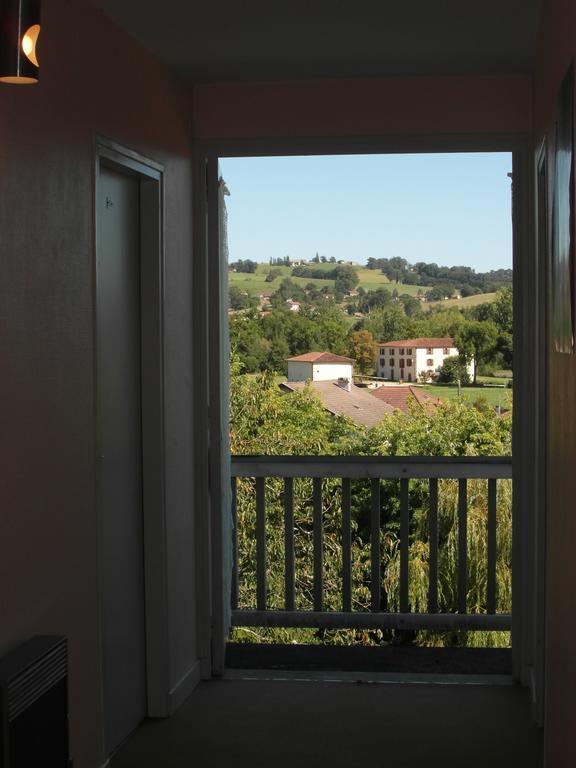 Hotel Restaurant Le Perigord Maurs Kültér fotó